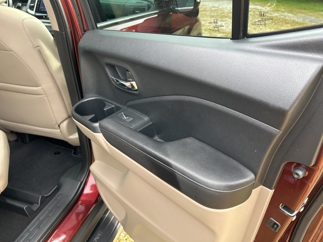 2017 Honda Ridgeline RTL-T photo 21