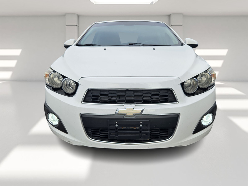 2013 Chevrolet Sonic LT photo 8