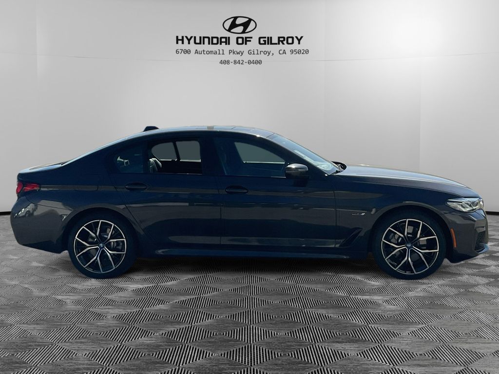 2022 Bmw 530e photo 4