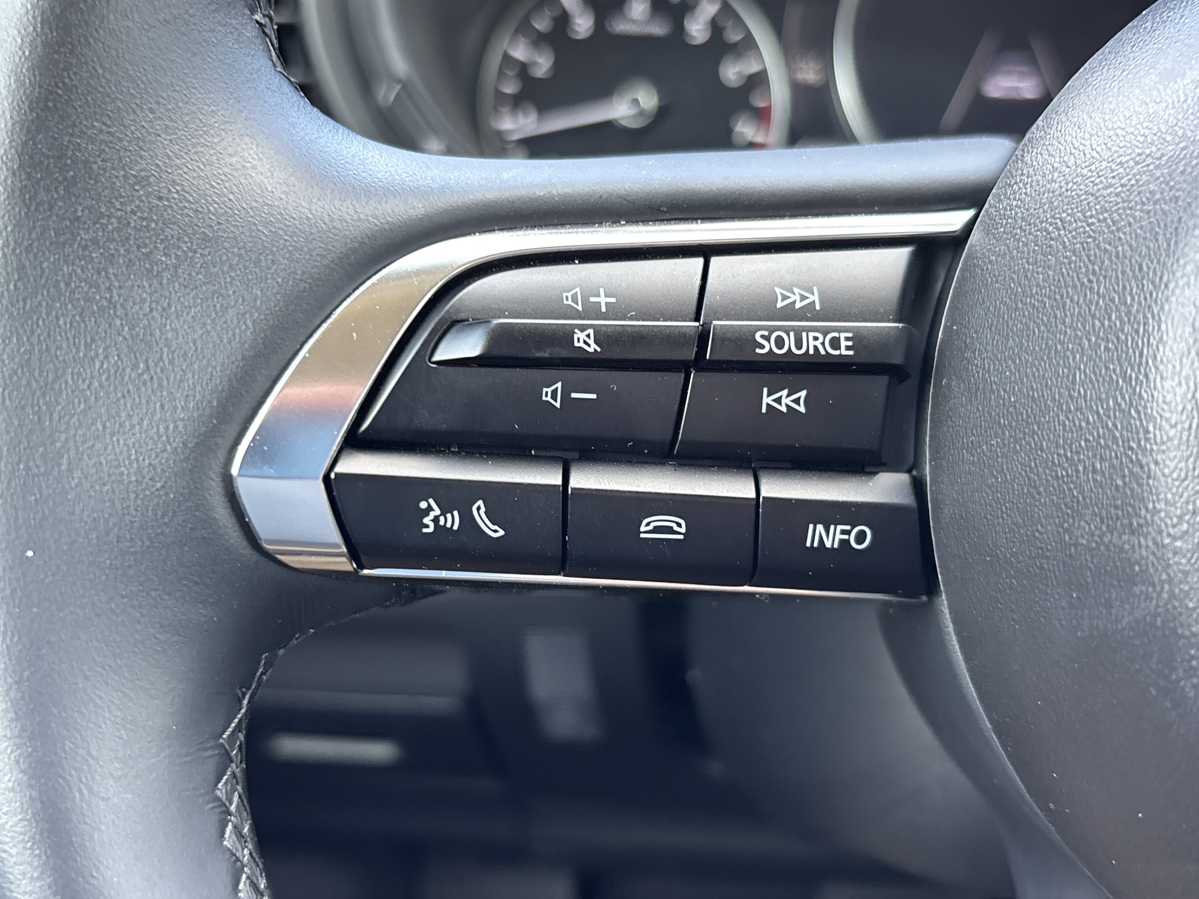 2025 Mazda CX-30 2.5 Select Sport photo 3