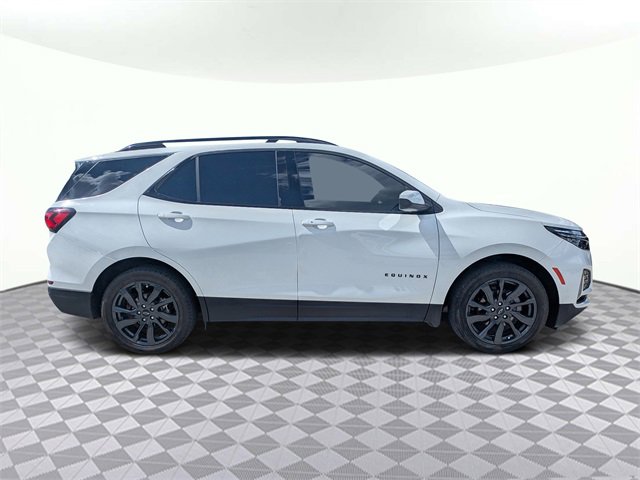 2022 Chevrolet Equinox RS photo 3