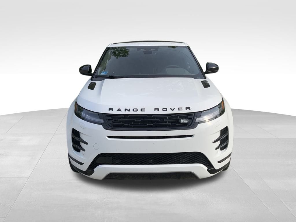 2024 Land Rover Range Rover Evoque Dynamic SE photo 2
