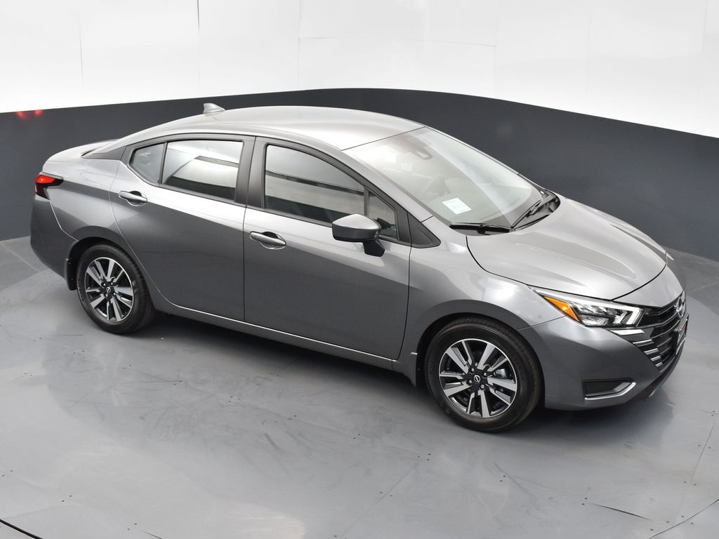 2025 Nissan Versa 1.6 SV photo 41