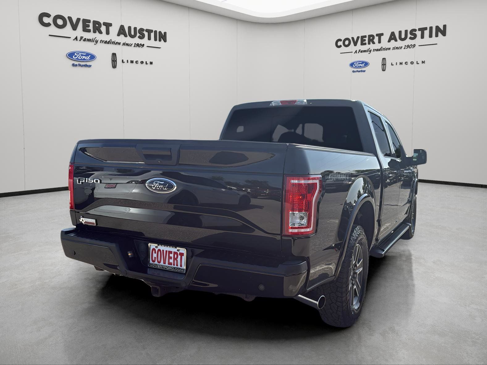 2017 Ford F-150 XLT photo 4