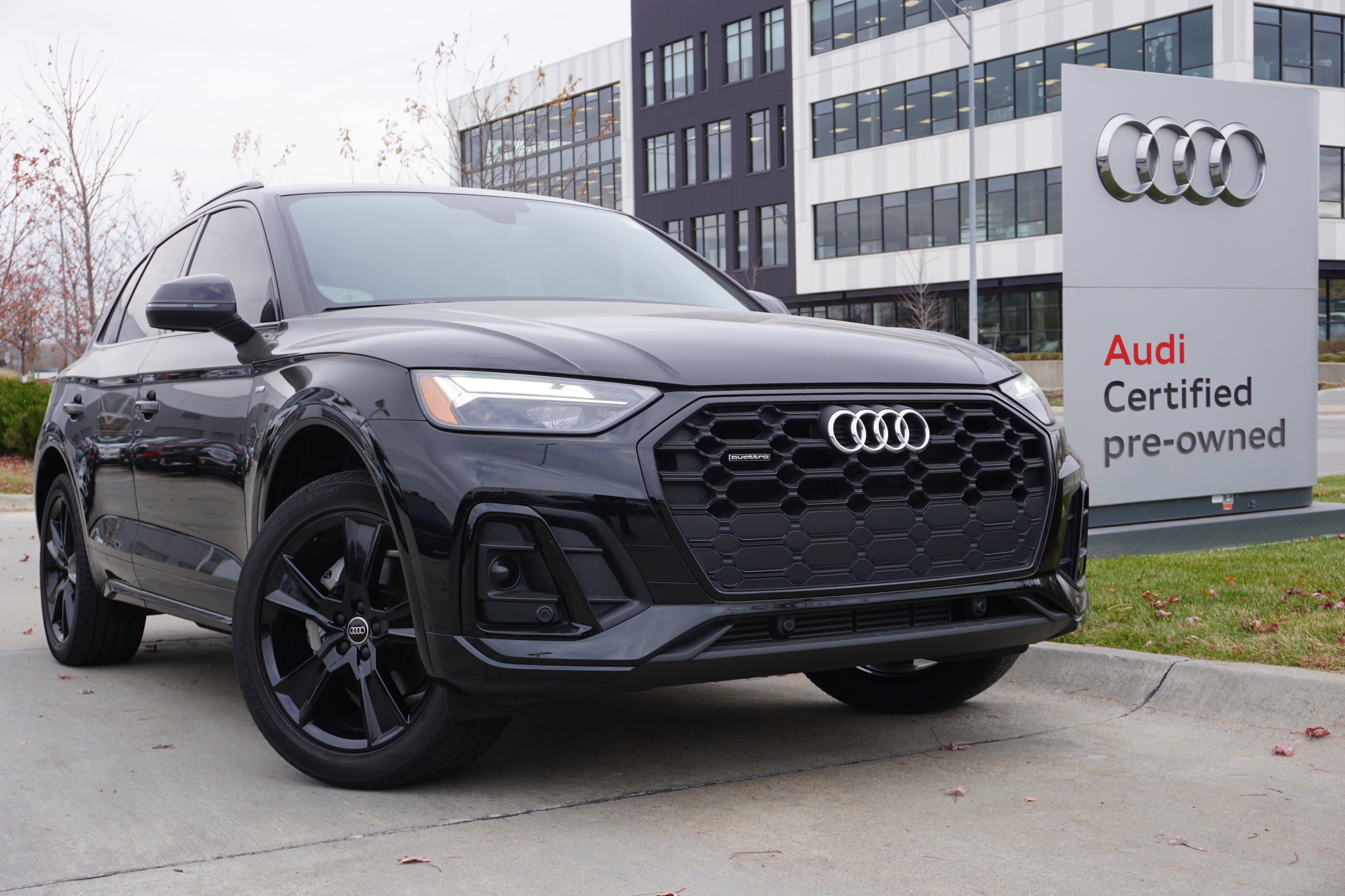 2025 Audi Q5 Premium's photo