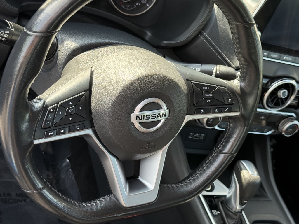 2022 Nissan Sentra SV photo 13
