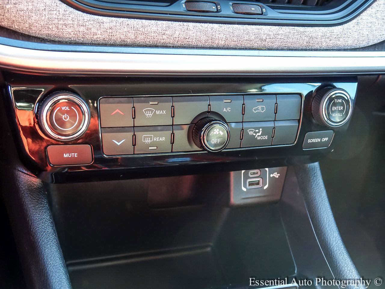 2022 JEEP COMPASS - Image 15