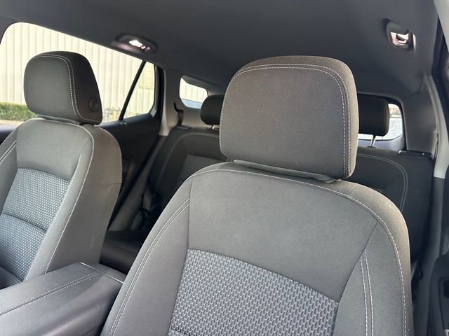 2024 Gmc Terrain SLE photo 16