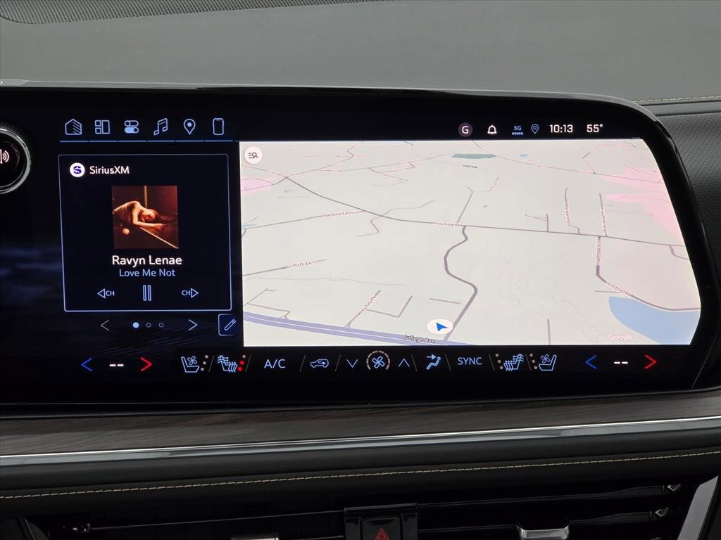 2026 Chevrolet Suburban Premier photo 4