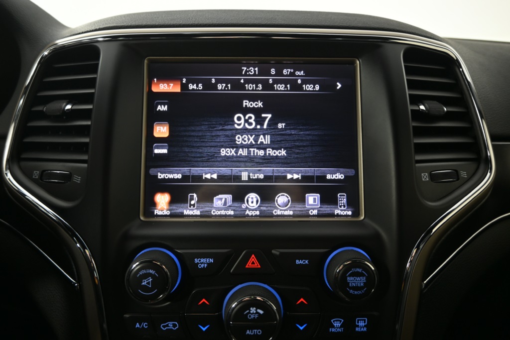 2016 Jeep Grand Cherokee Limited photo 26