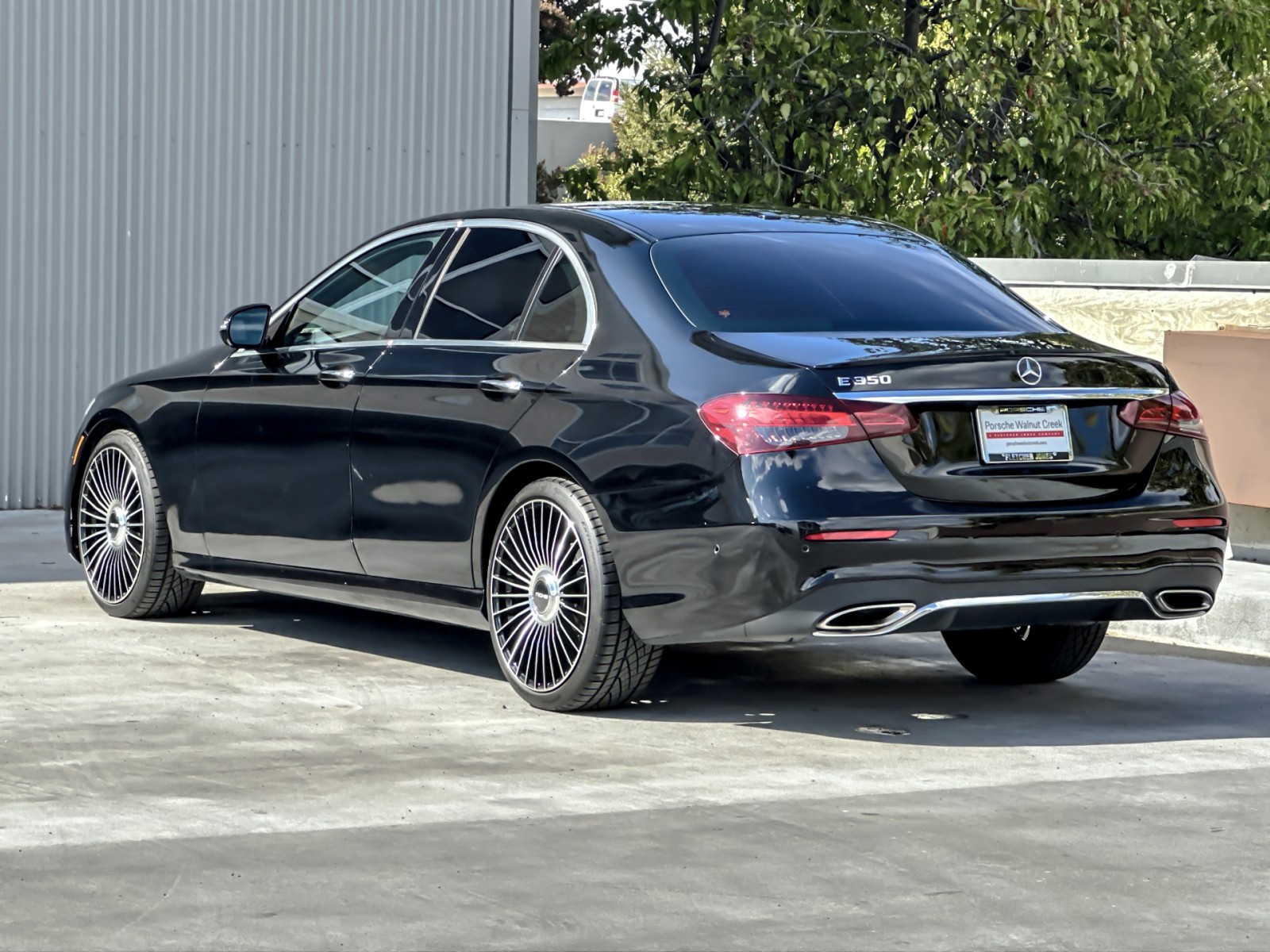 2022 Mercedes Benz E 350 photo 3