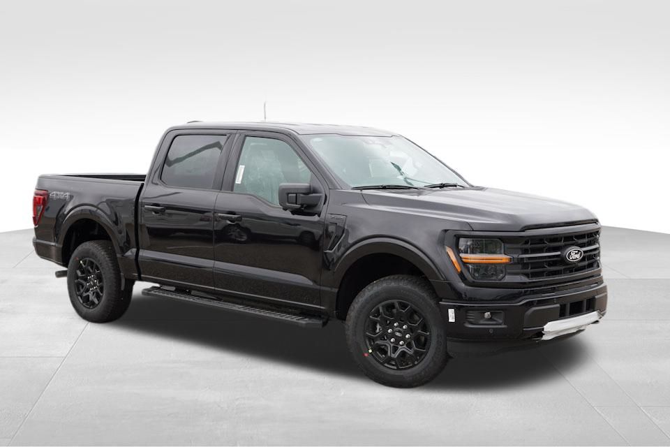2025 Ford F-150 XLT's photo