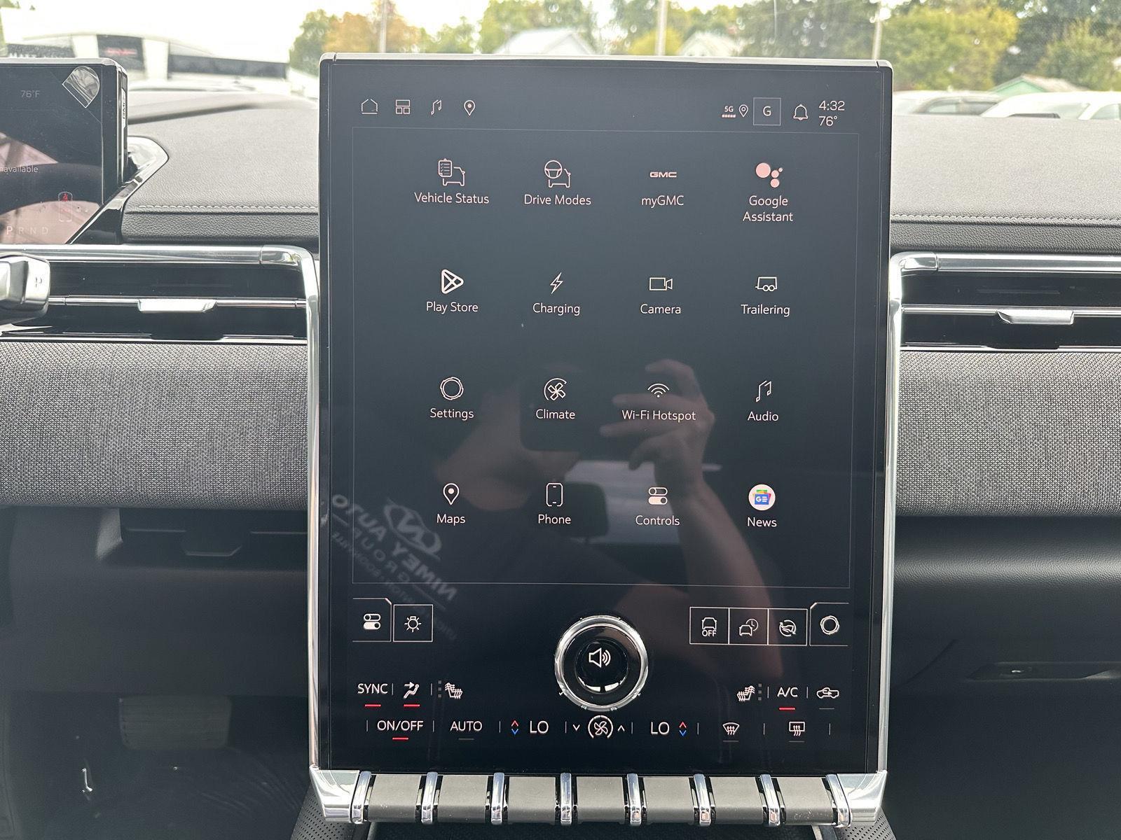 2026 Gmc Sierra Elevation photo 19