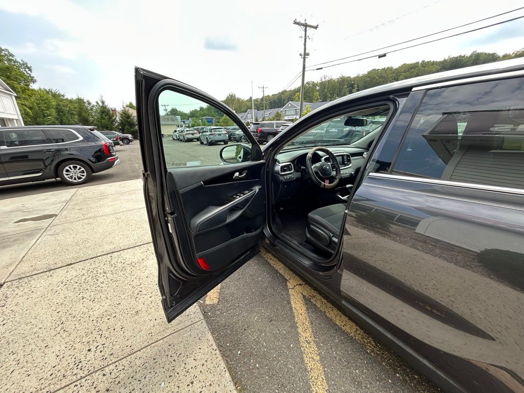 2019 Kia Sorento LX photo 7