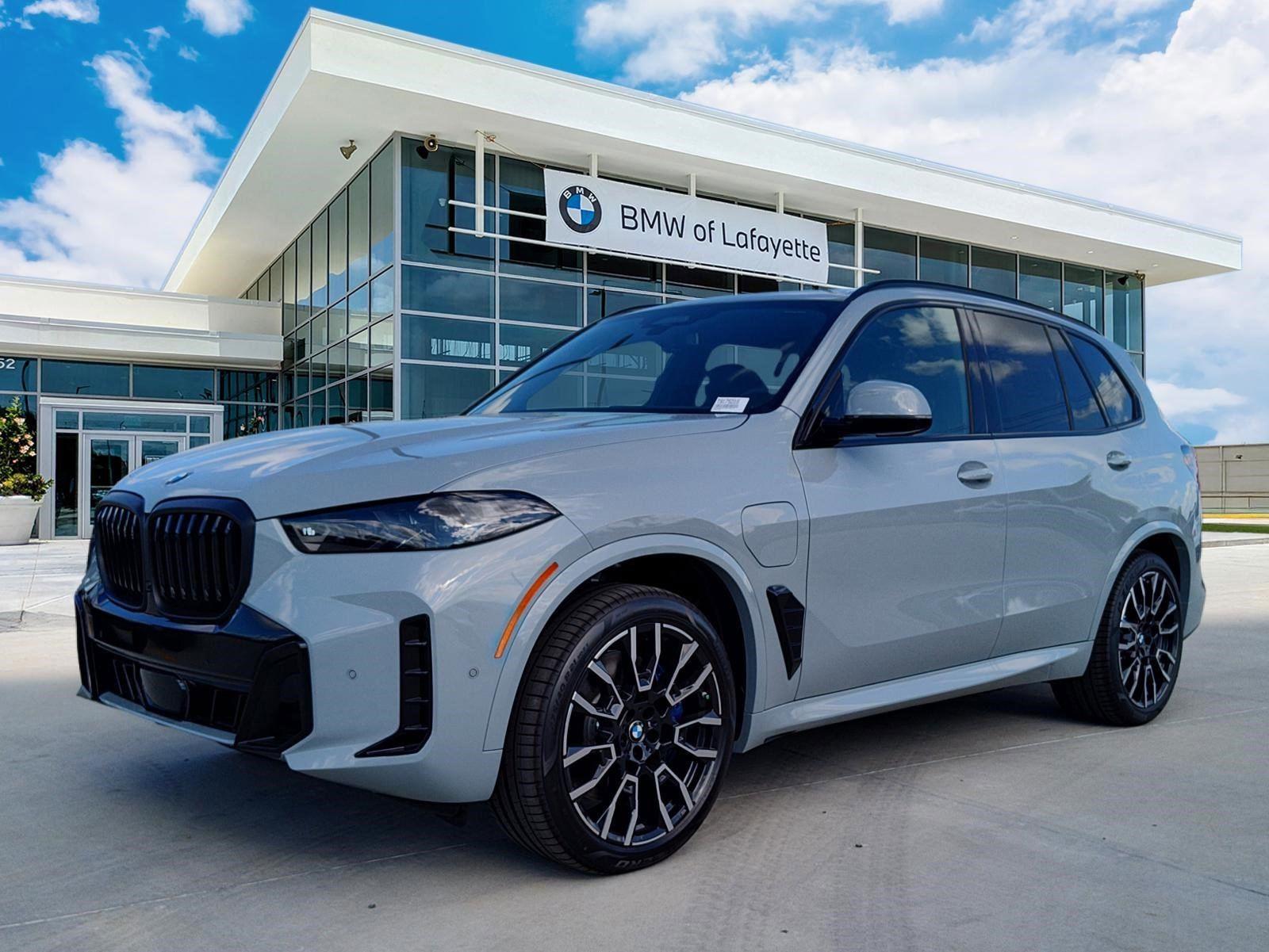2026 BMW X5 50e's photo