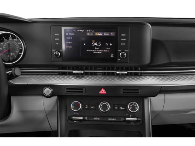 2023 Kia Carnival LX photo 10