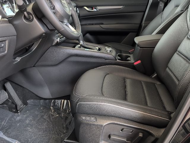 2025 Mazda CX-5 2.5 S Preferred photo 19
