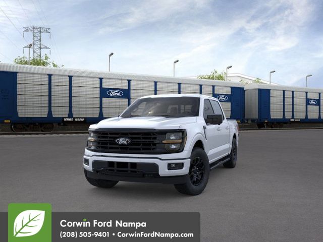 2025 Ford F-150 XLT photo 3