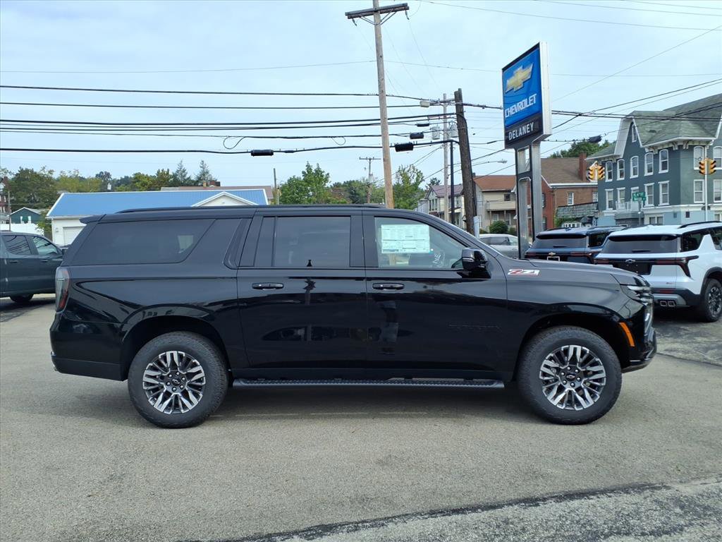 2026 Chevrolet Suburban Z71 photo 2