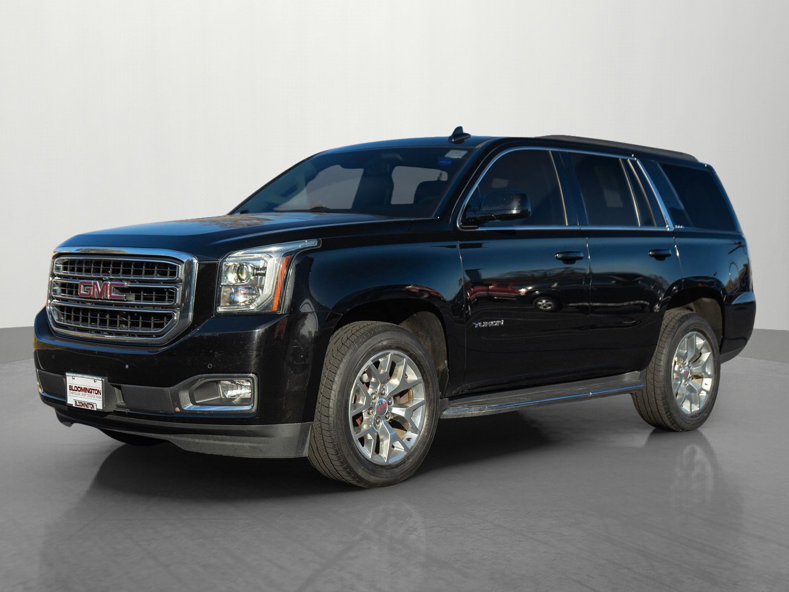 2020 Gmc Yukon SLE photo 2