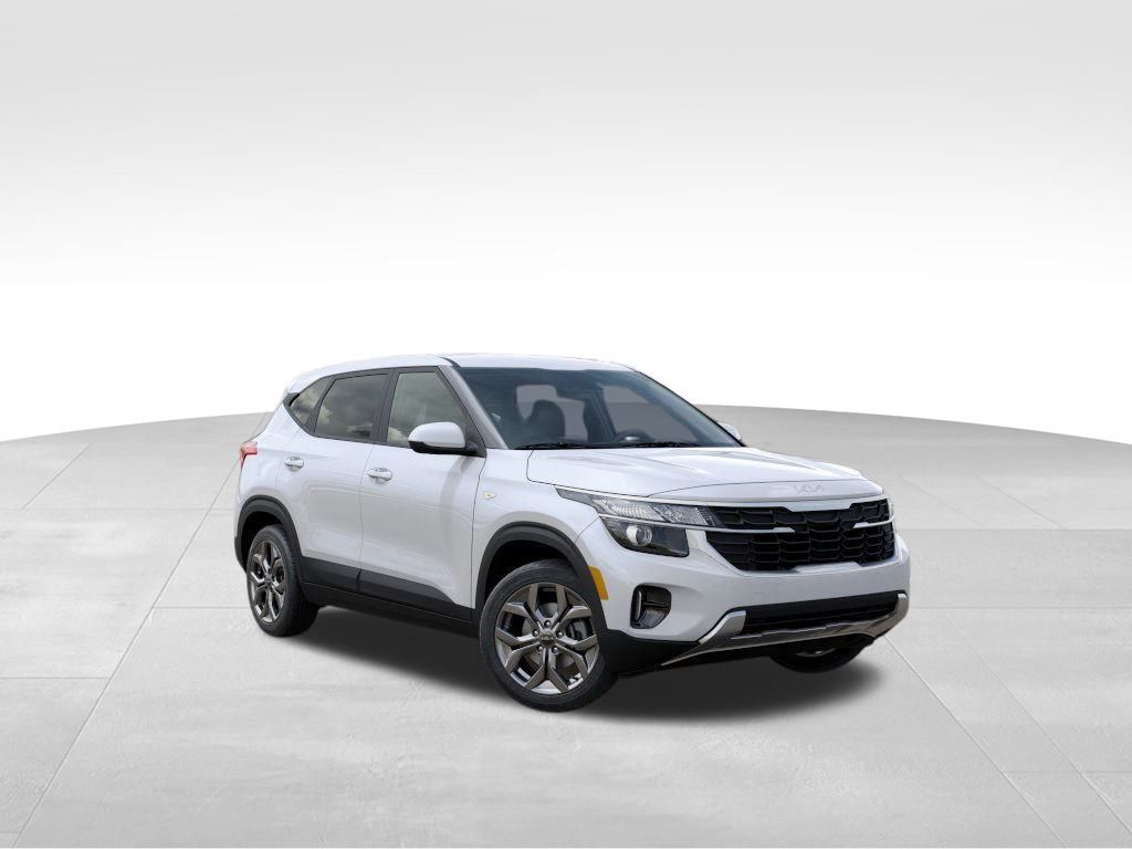 2026 Kia Seltos LX photo 7