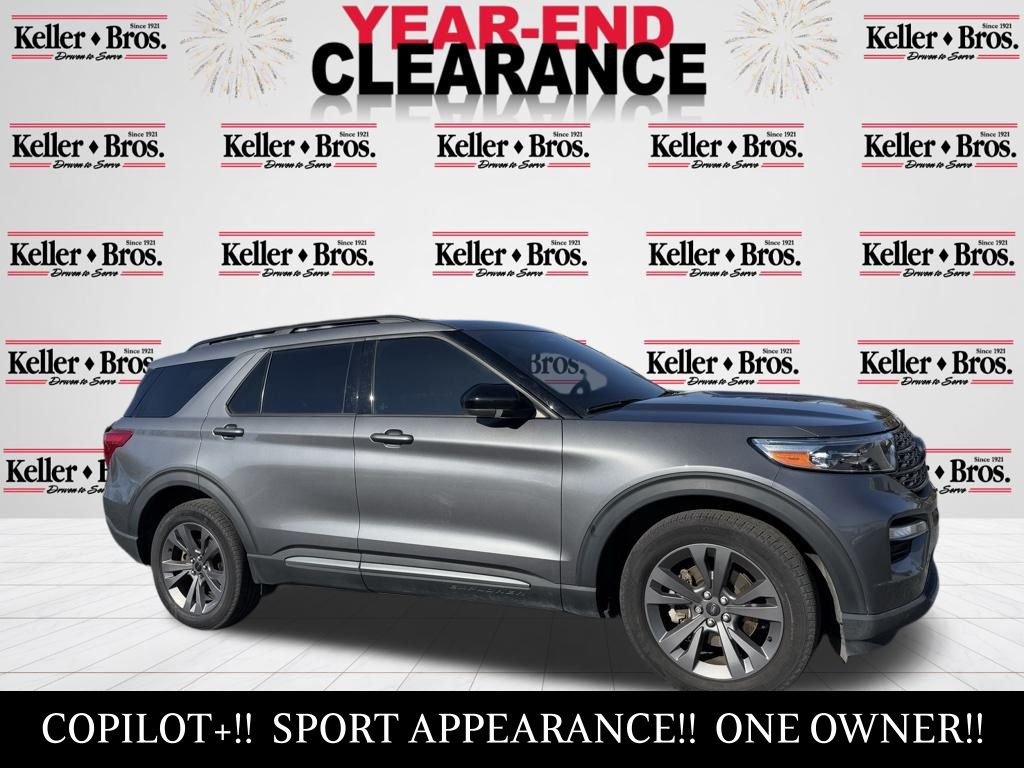 2022 Ford Explorer XLT's photo
