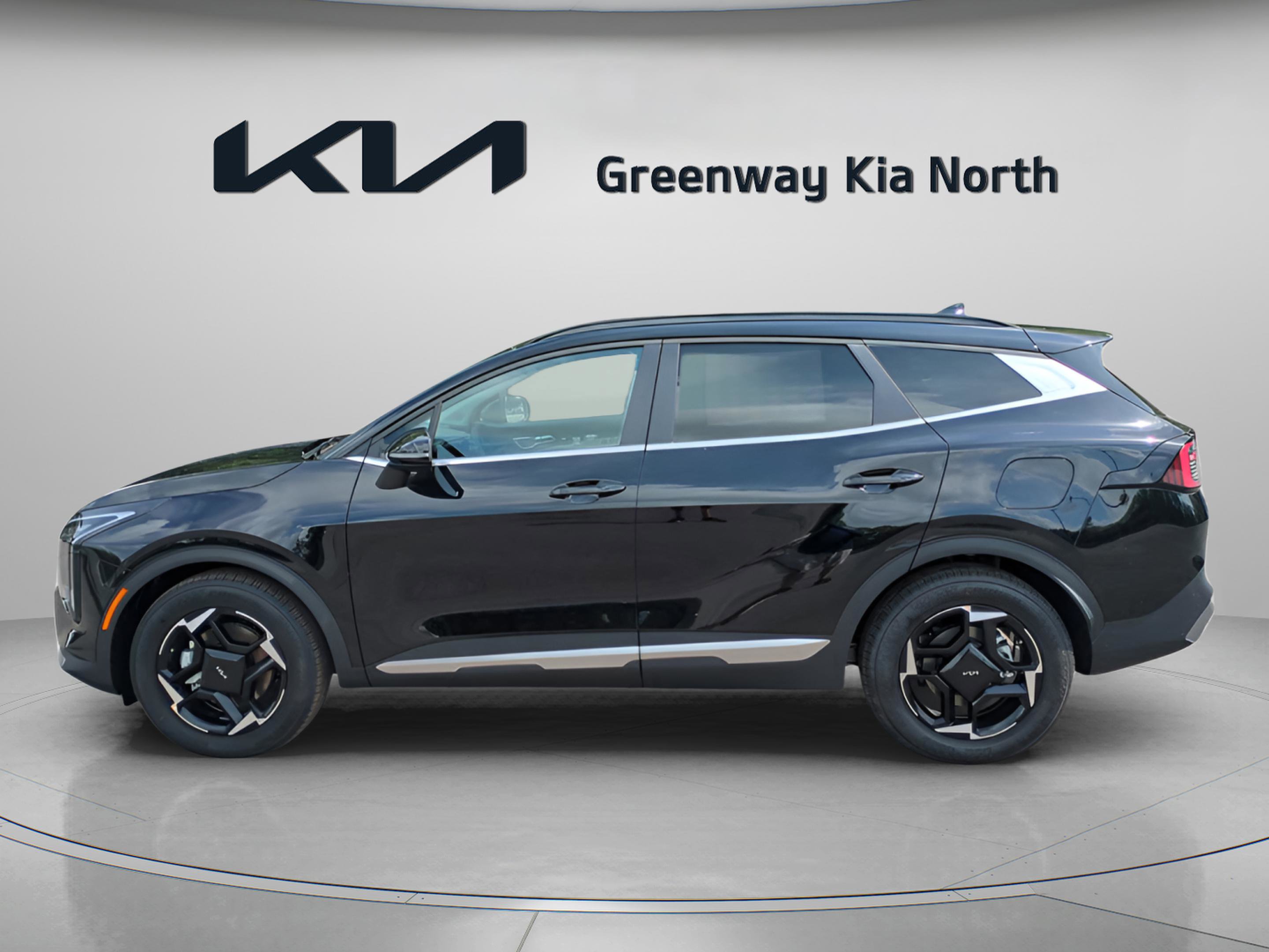 2026 Kia Sportage EX photo 4