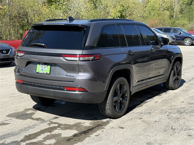 2023 Jeep Grand Cherokee Altitude X photo 3