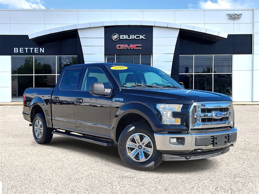 2017 Ford F-150 XLT photo 2