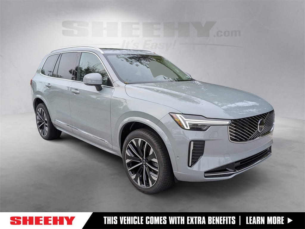 2026 Volvo XC90 Plus's photo