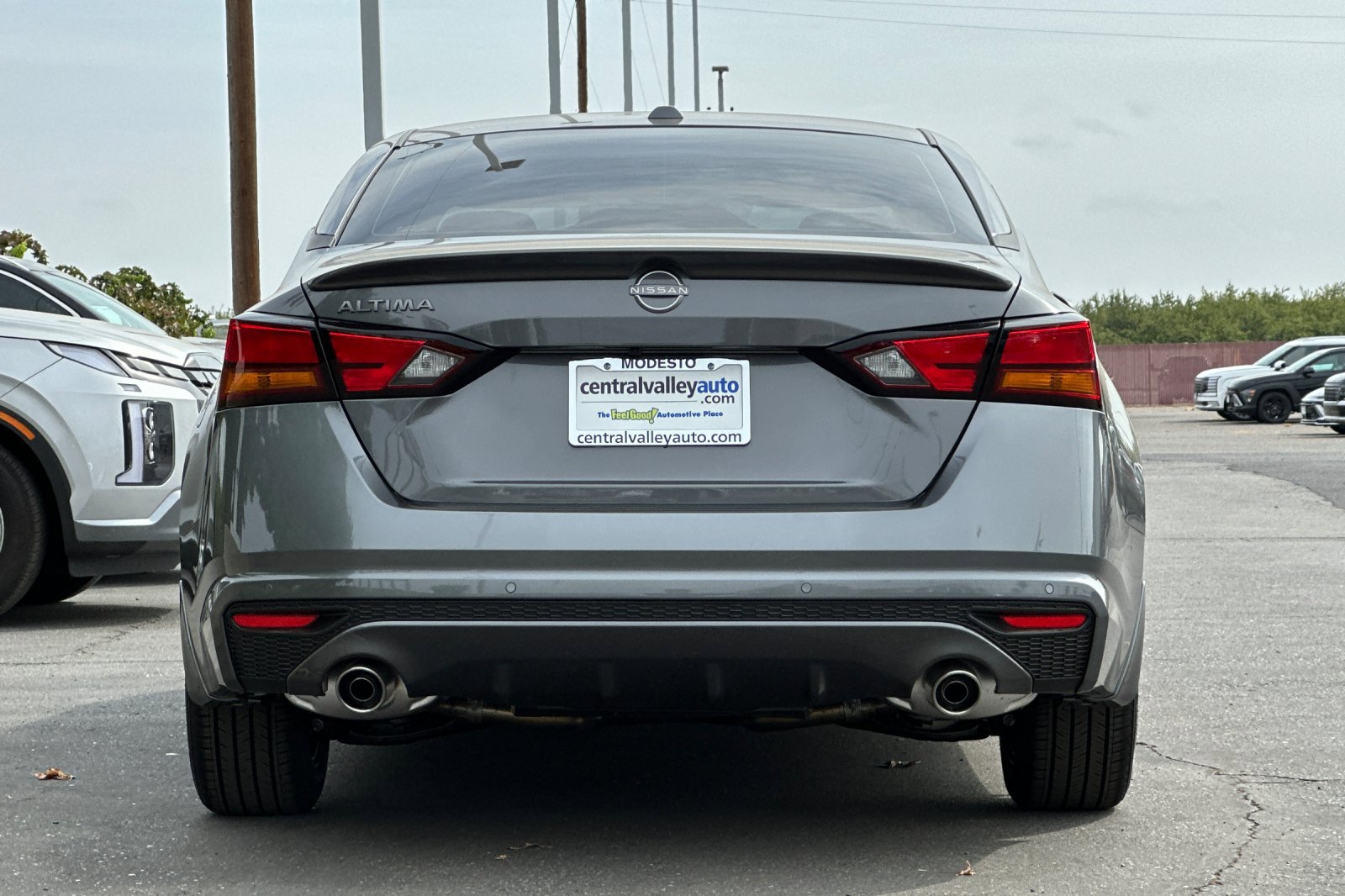 2025 Nissan Altima SV Special Edition photo 3