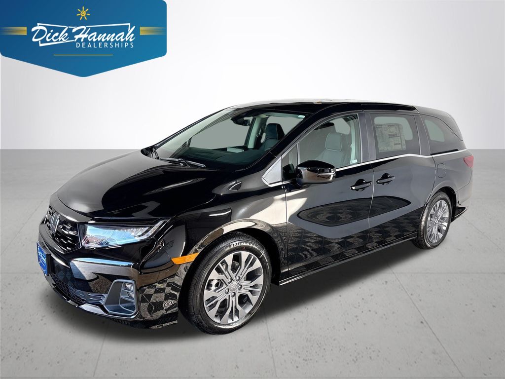 2026 Honda Odyssey Touring's photo