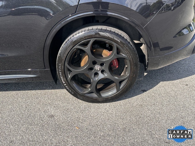 2022 Alfa Romeo Stelvio Ti Sport photo 21