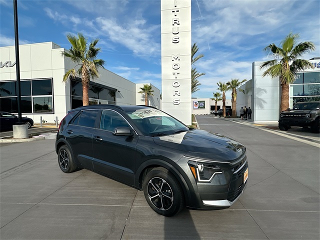 2025 Kia Niro EX's photo