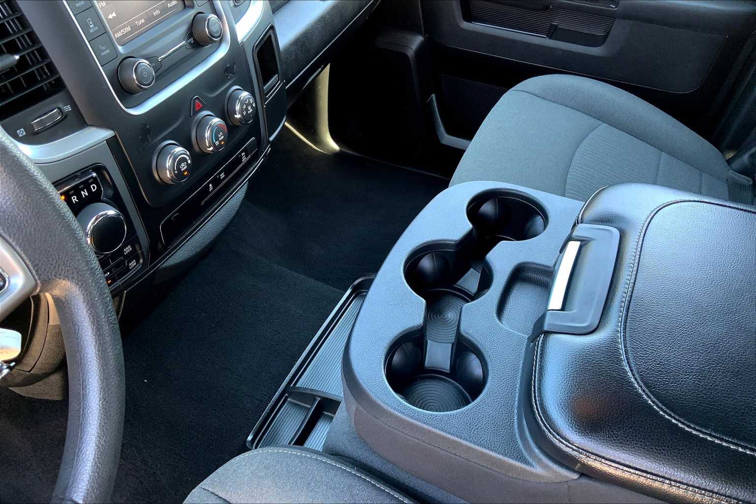 2024 Ram 1500 Classic Warlock photo 15