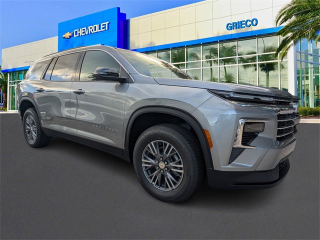 2026 Chevrolet Traverse LT's photo