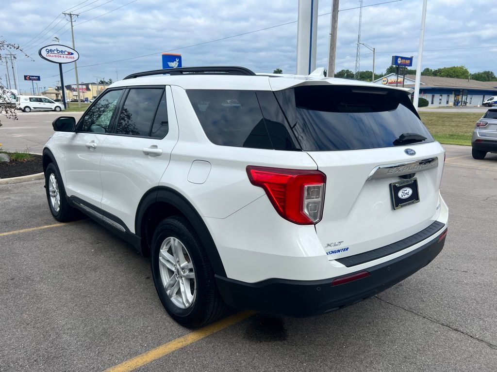 2022 Ford Explorer XLT photo 40