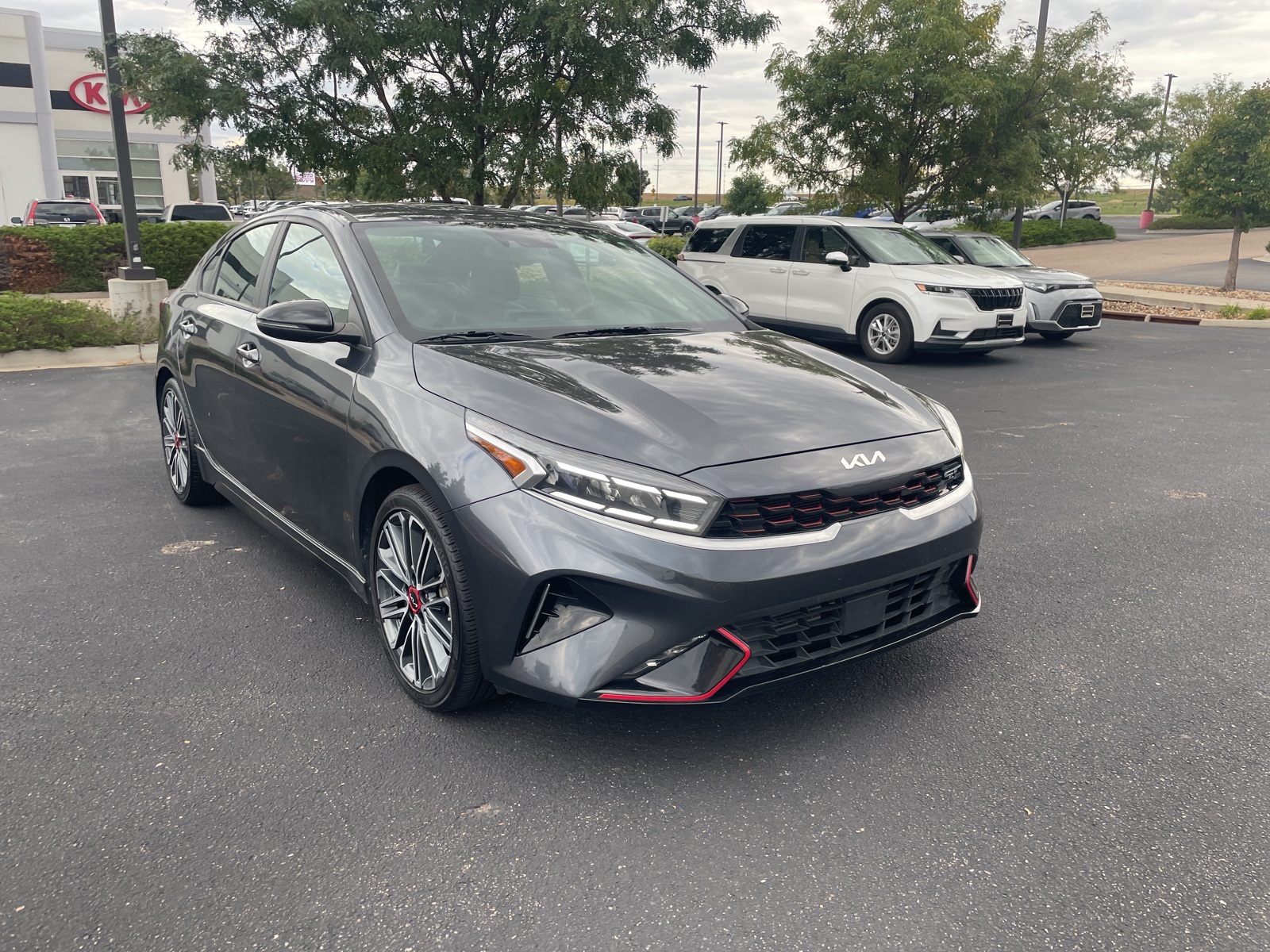 2023 Kia Forte GT photo 3