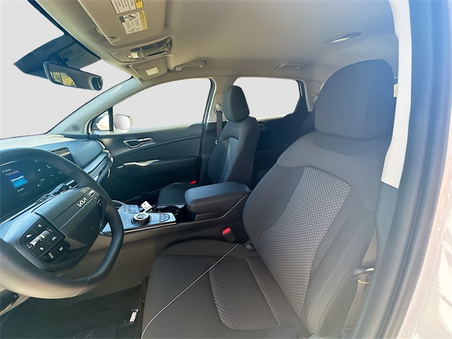 2026 Kia Sportage Hybrid S photo 21