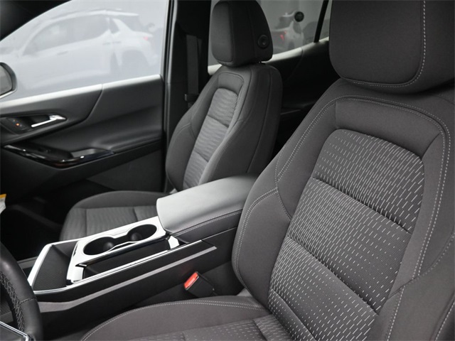 2025 Chevrolet Equinox LT photo 23