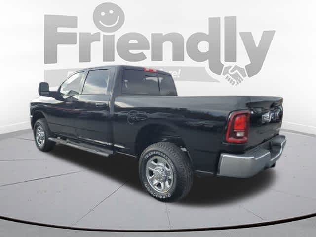 2025 Ram 2500 Tradesman photo 3
