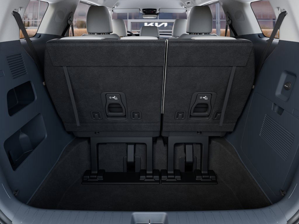 2026 Kia Carnival EX photo 17