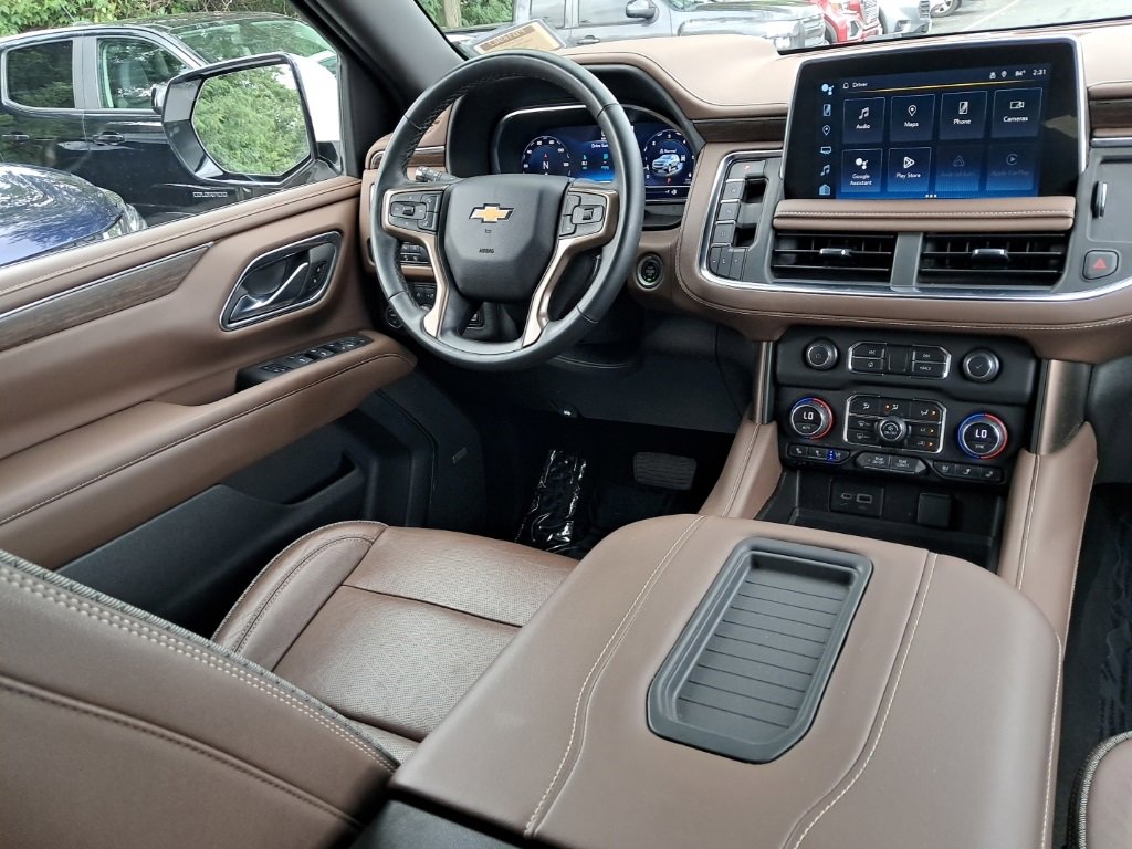 2023 Chevrolet Suburban High Country photo 21