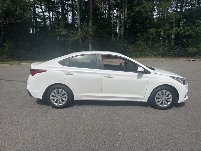 2021 Hyundai Accent SE photo 5