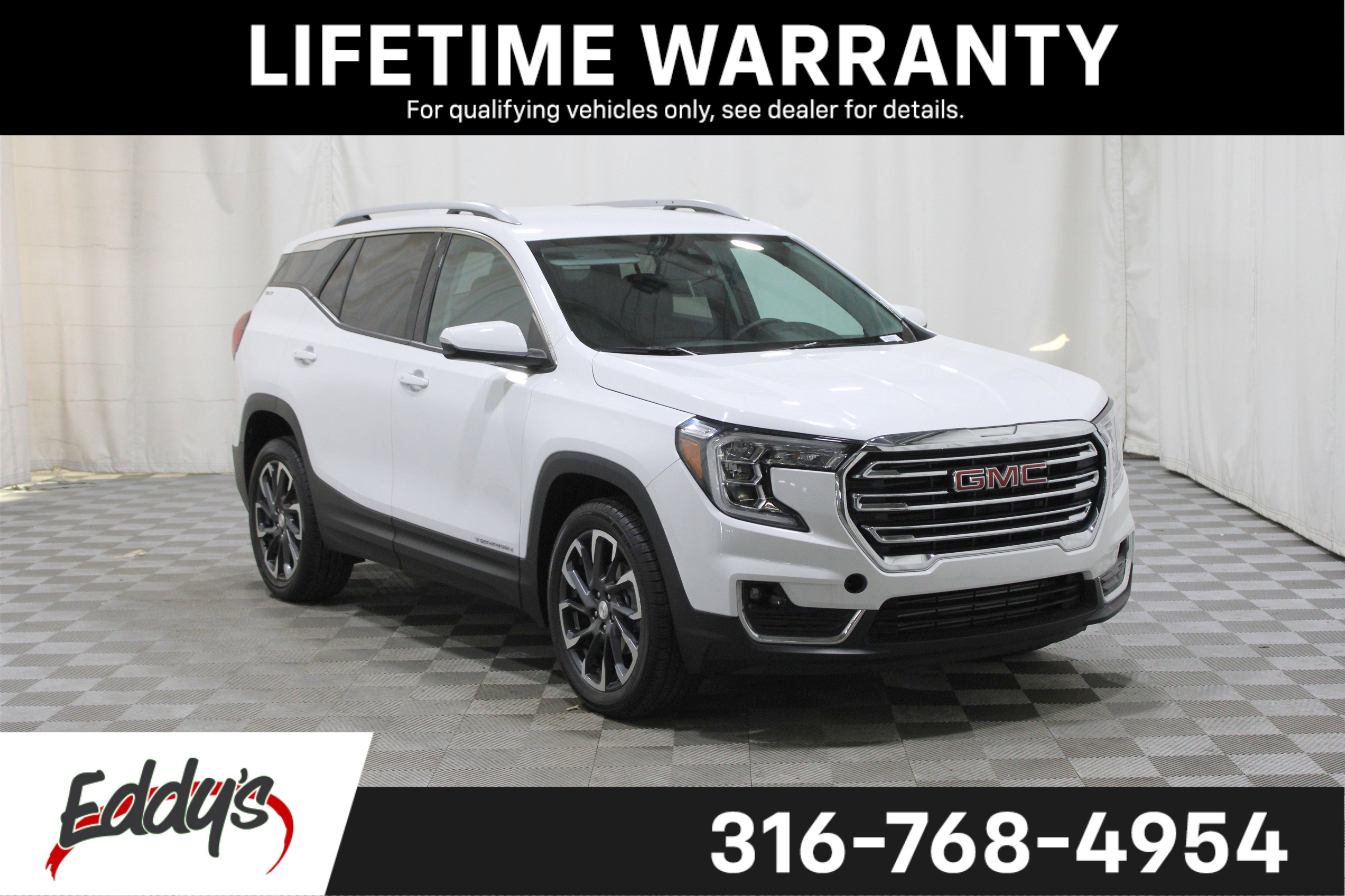 2024 GMC Terrain SLT's photo