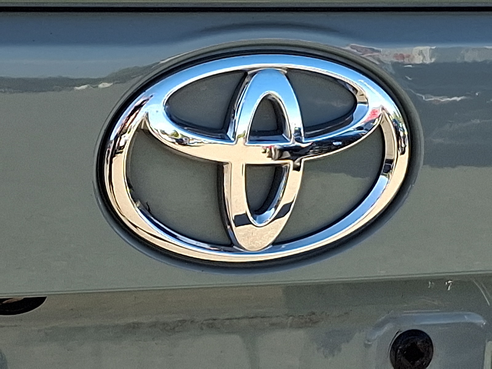 2019 Toyota RAV4 XLE photo 27