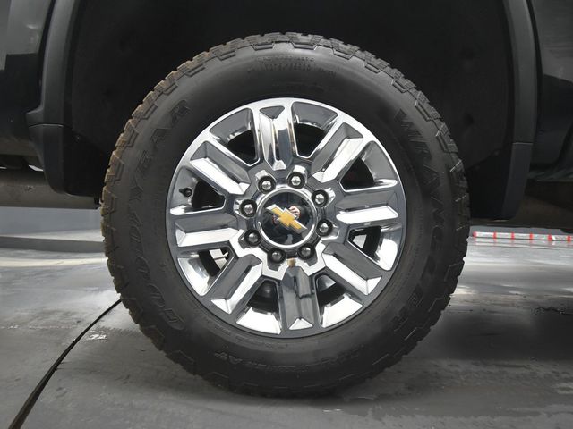 2024 Chevrolet Silverado 3500HD High Country photo 10