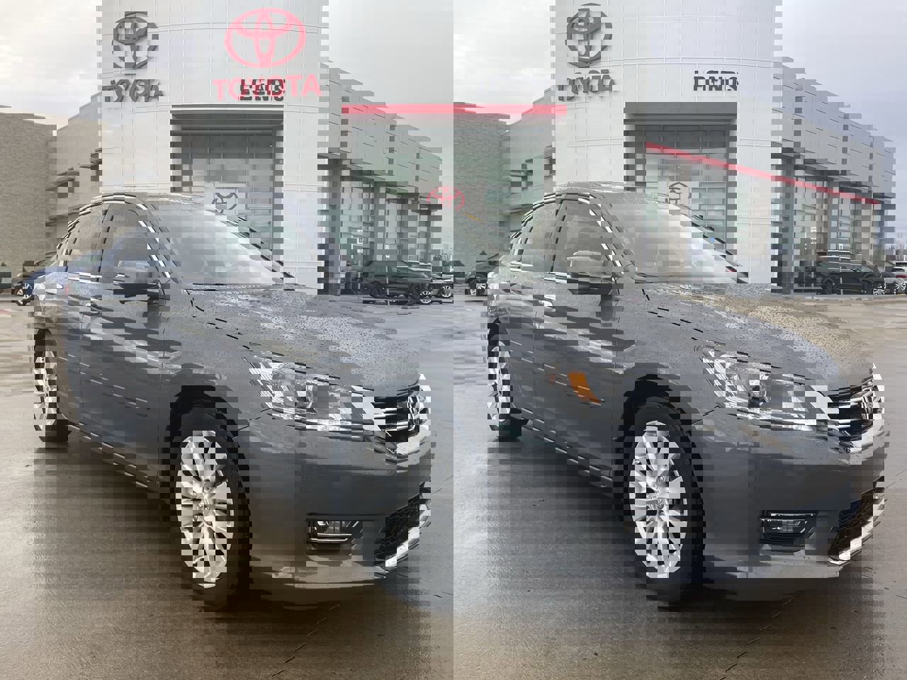 2013 Honda Accord EX-L V6's photo