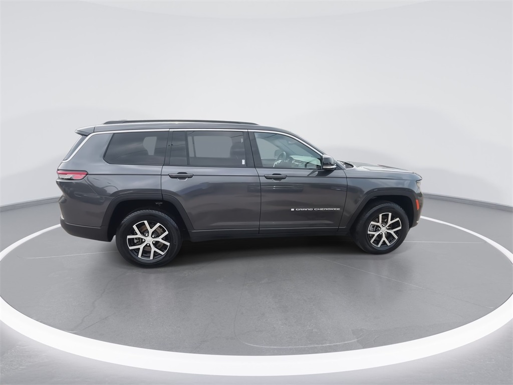 2024 Jeep Grand Cherokee Limited photo 7