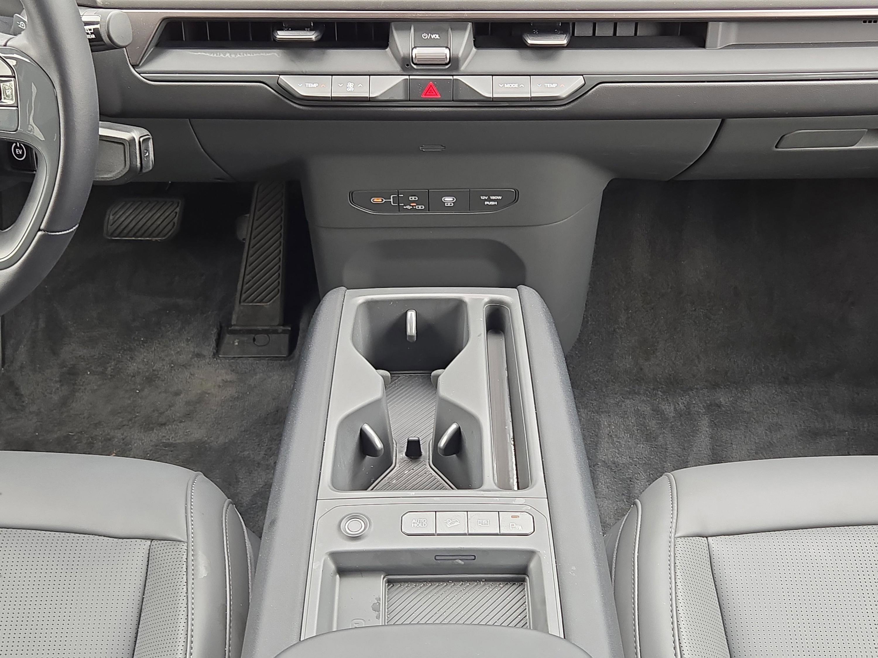 2024 Kia EV9 Light Long Range photo 14